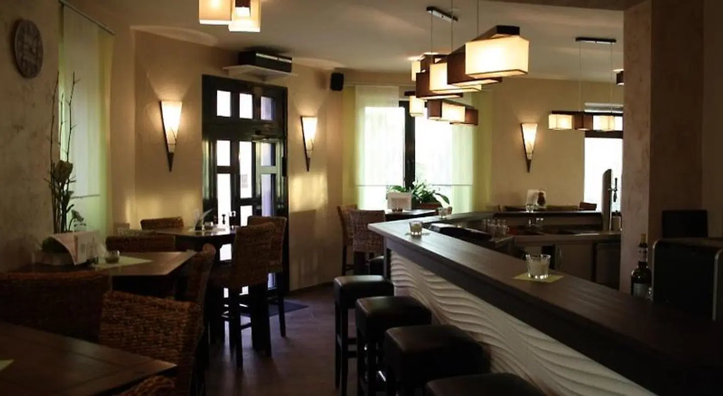 Hotel - Bistro - 3-Eck Bar