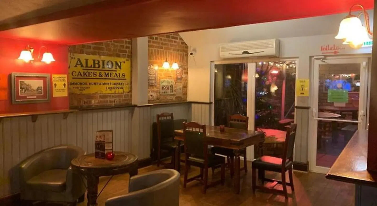 The Vintage Inn Bar