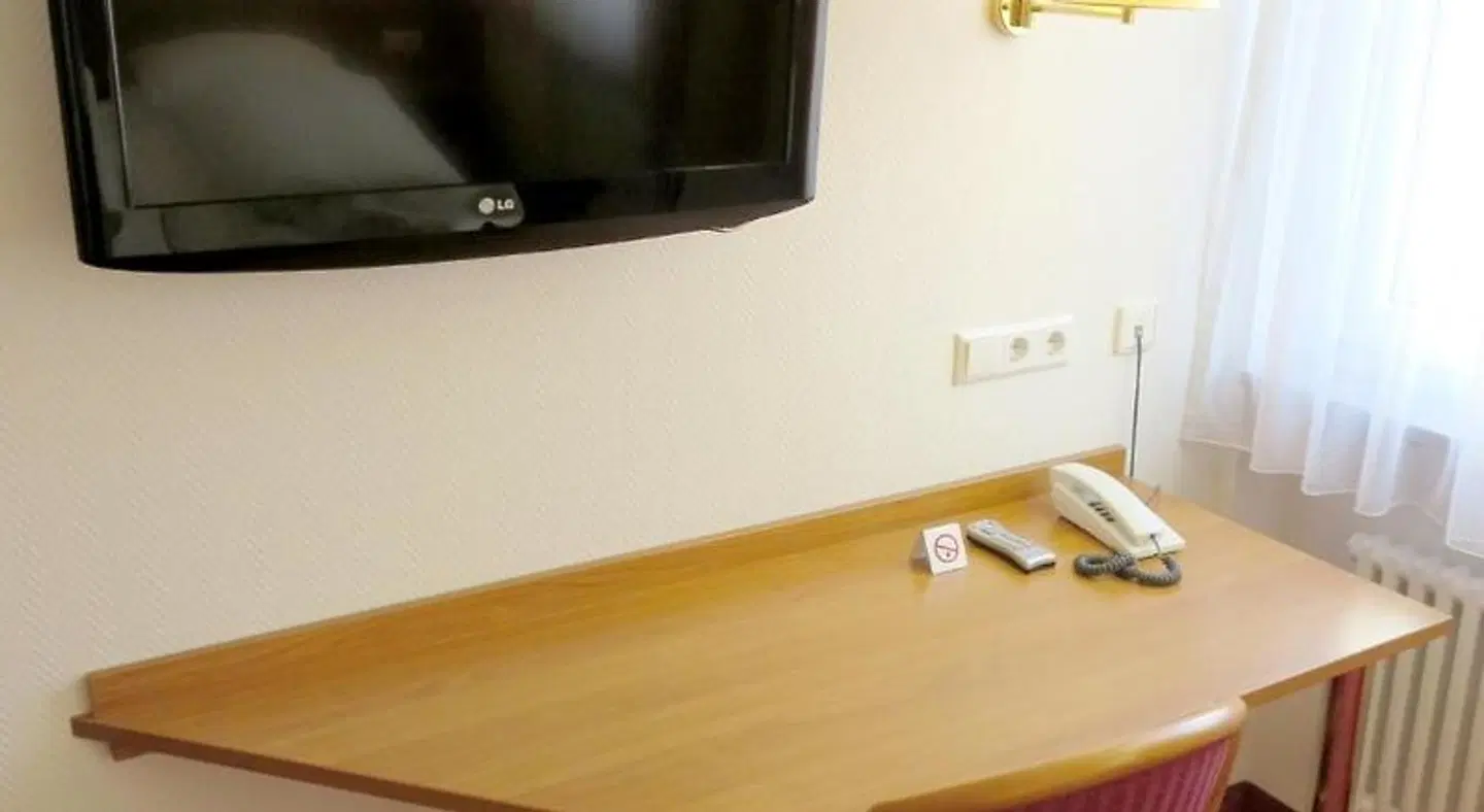Hotel Find ROOM_EXAMPLE
