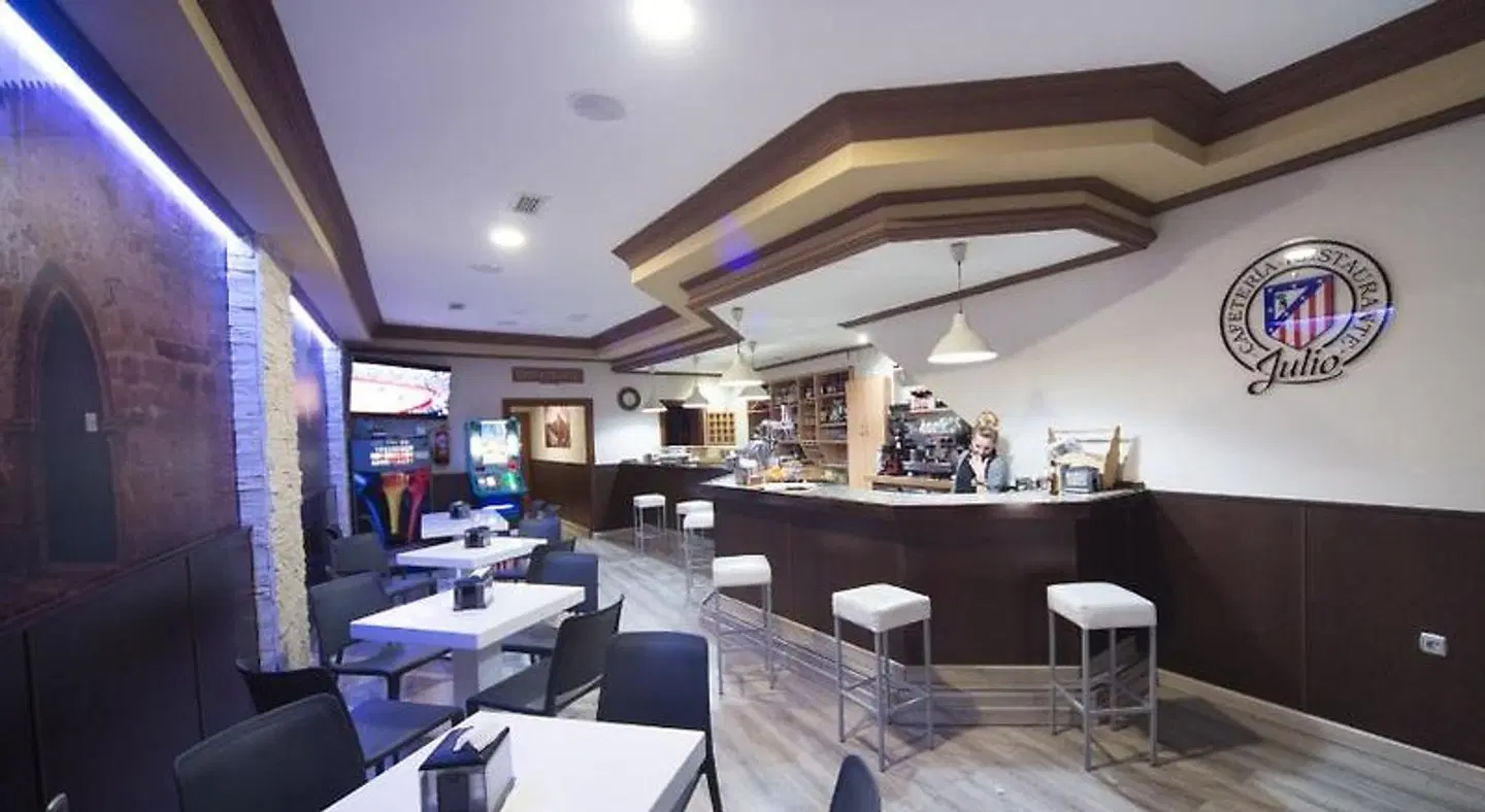 Hostal Julio Bar