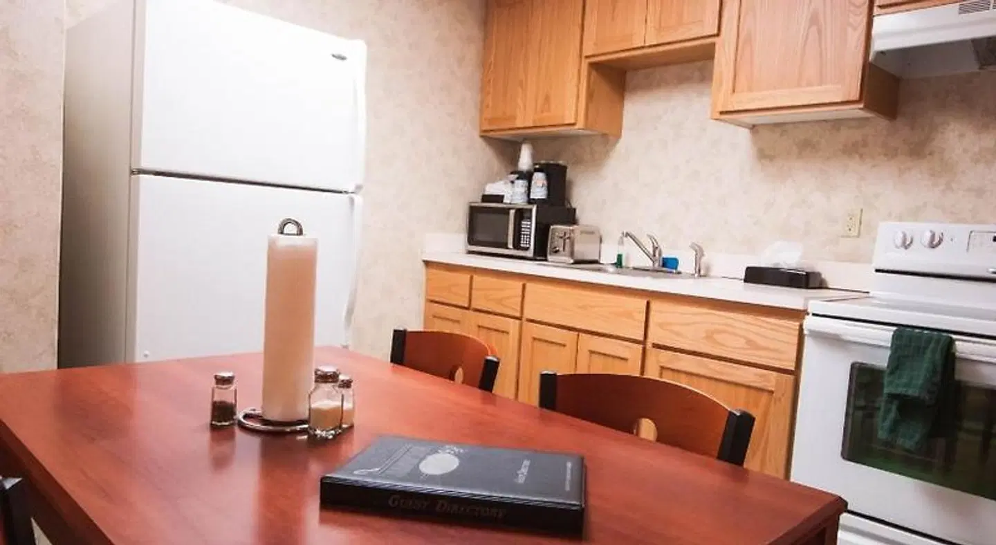 Brandin' Iron Inn ROOM_EXAMPLE