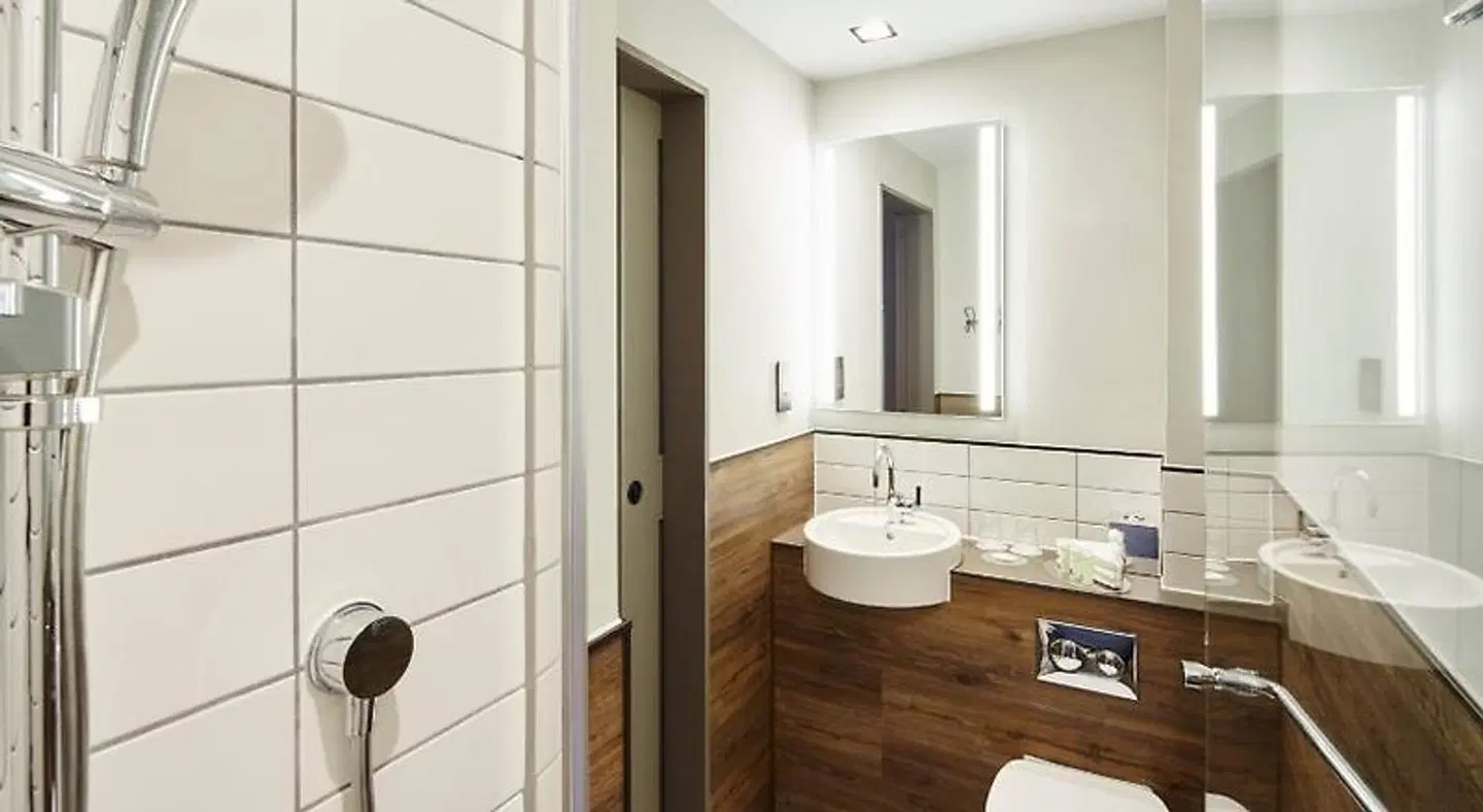 Residence Inn by Marriott London Tower Bridge Badezimmer