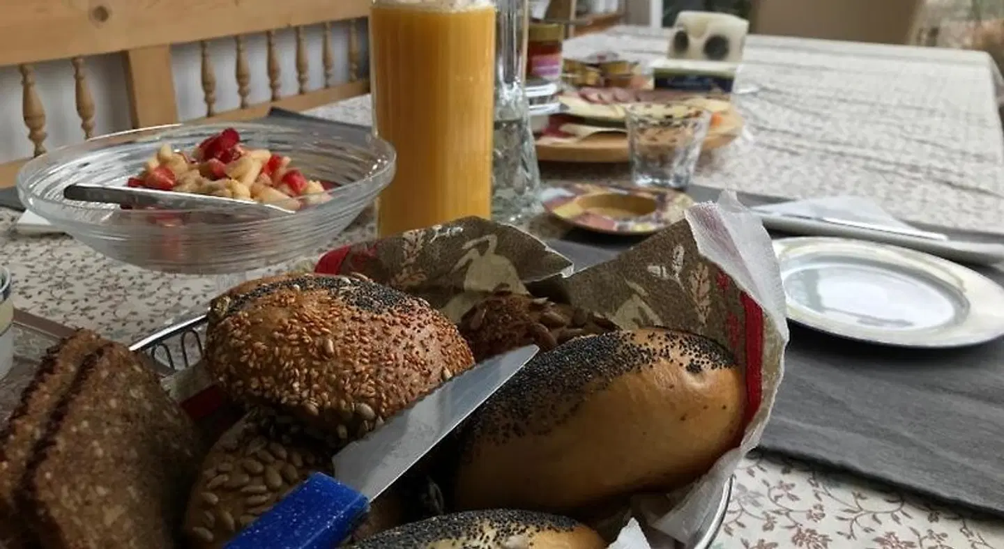 Rhonhaus mit Kreuzbergblick Restaurant