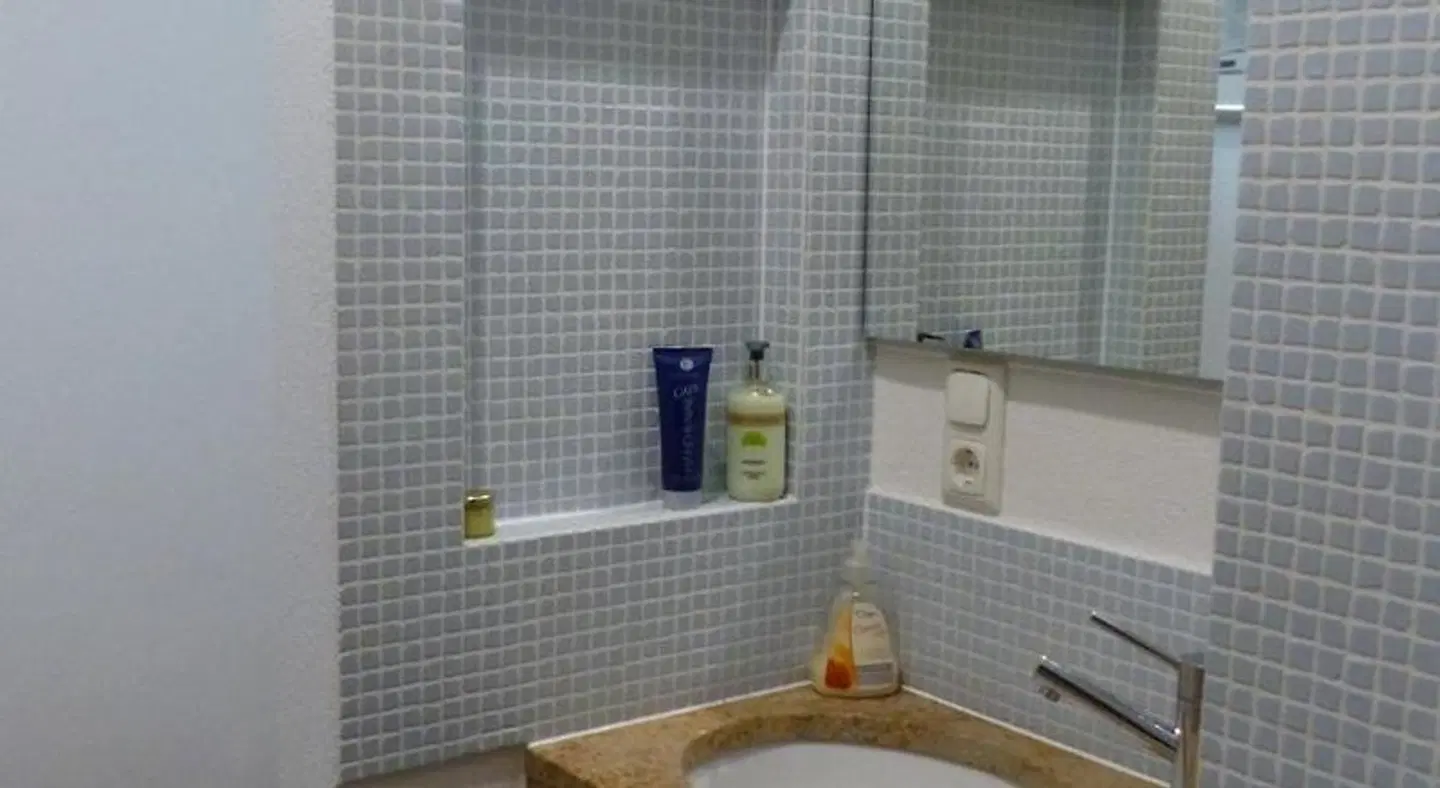 Rhonhaus mit Kreuzbergblick Badezimmer