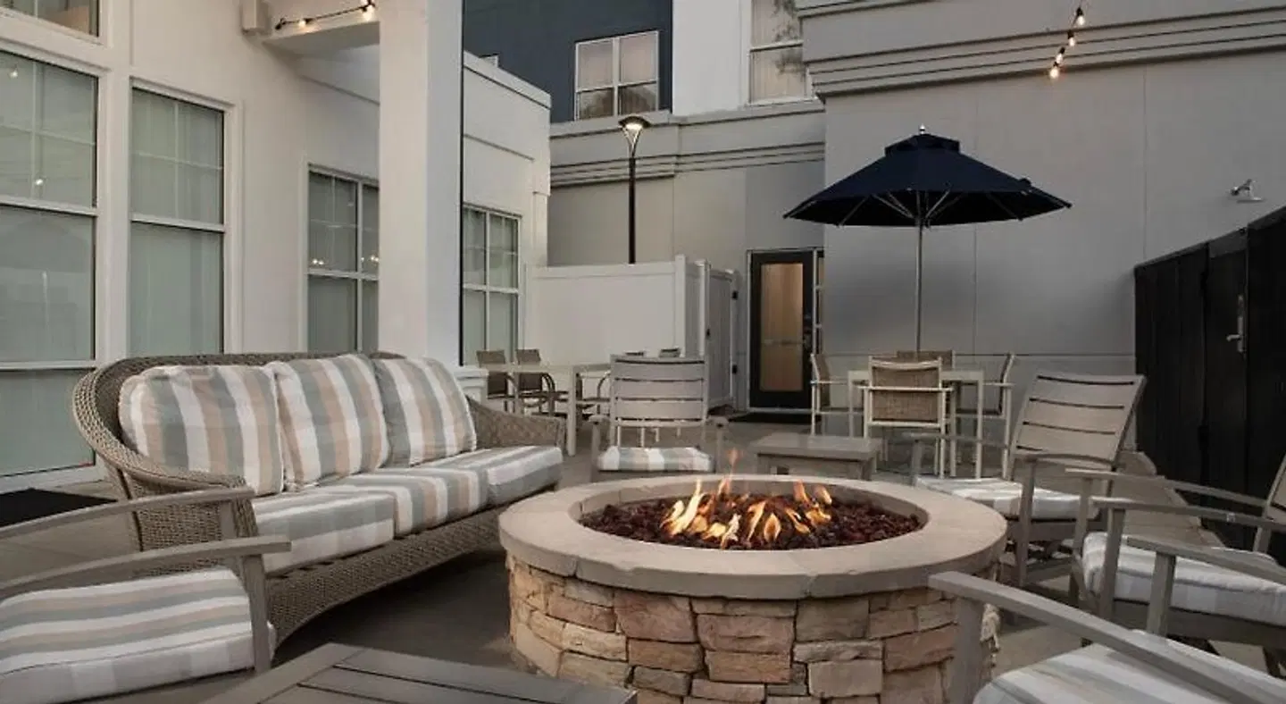 Residence Inn by Marriott Birmingham Hoover Terrasse