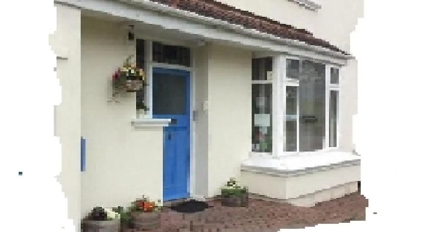 Alma Lodge Guest House EXTERIOR