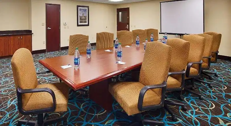 Best Western Plus Sam Houston Inn & Suites – Hotelfoto