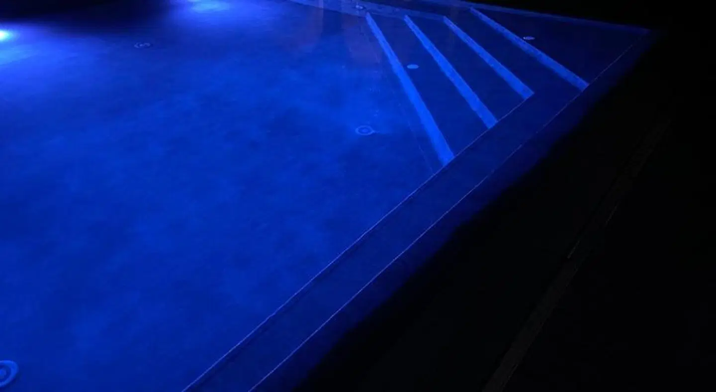 Corte Galvana OUTDOOR_POOL