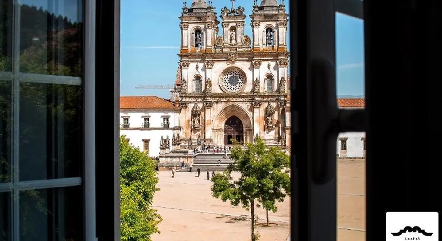 Hostel Rossio Alcobaça EXTERIOR