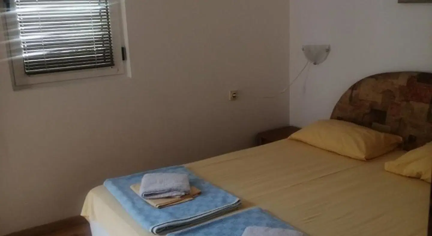 Lyon Apartments ROOM_EXAMPLE