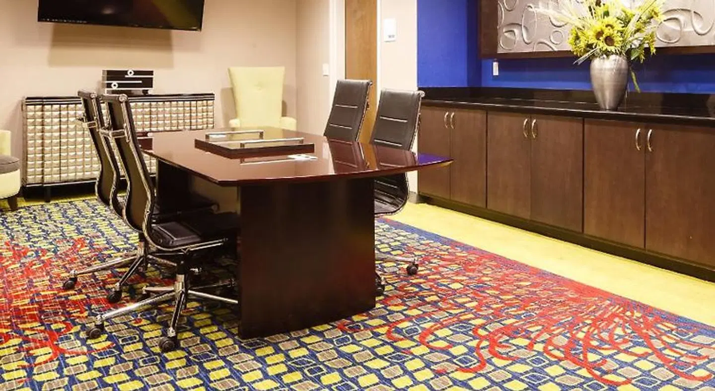 Holiday Inn Express & Suites El Reno by IHG LOUNGE_LOBBY