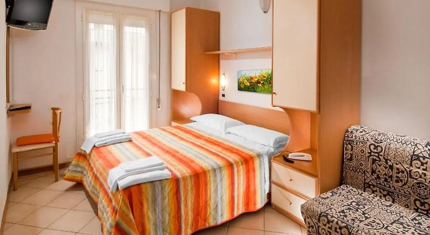 Adler ROOM_EXAMPLE