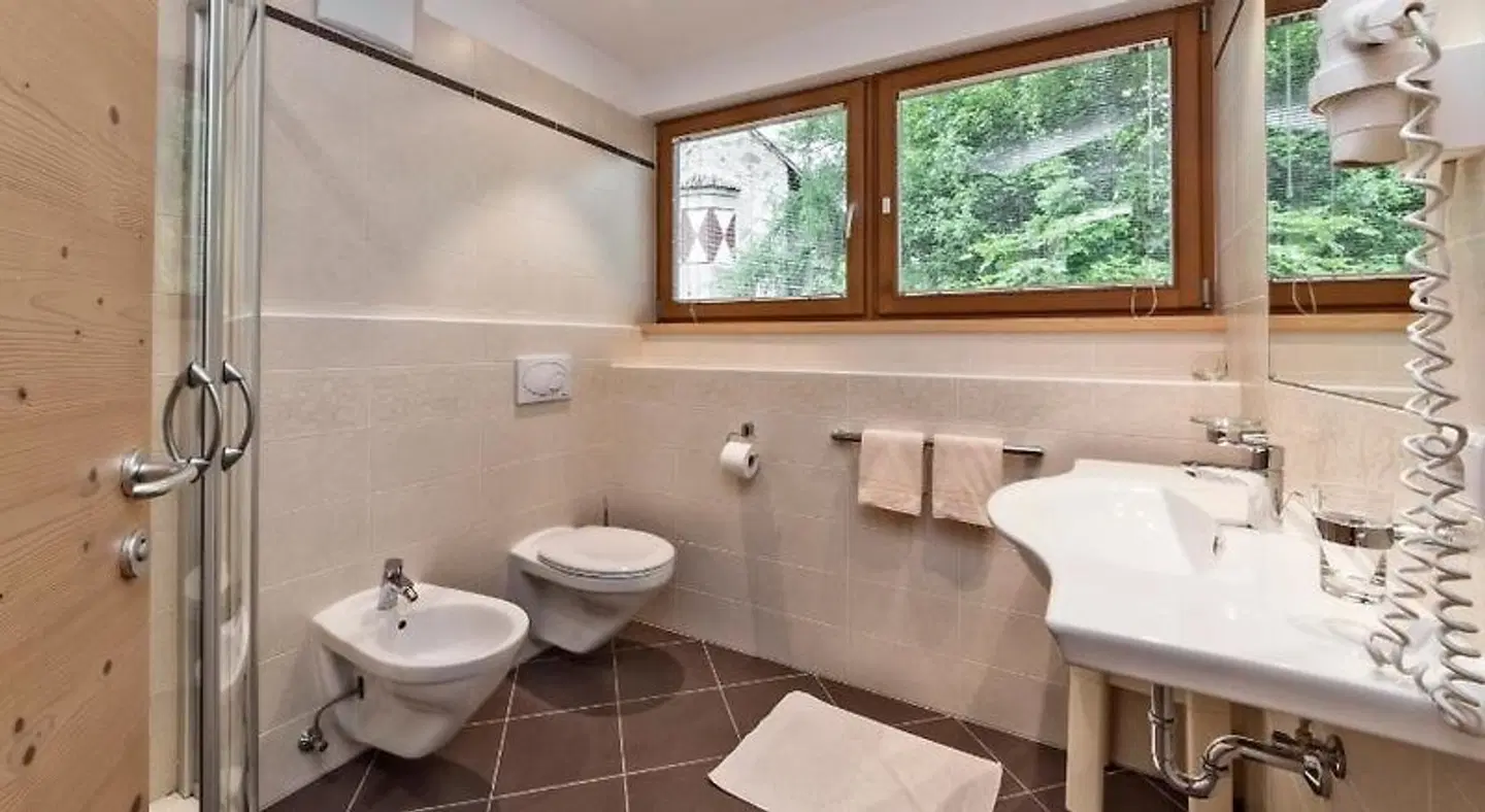 Garni Pramstrahler Badezimmer
