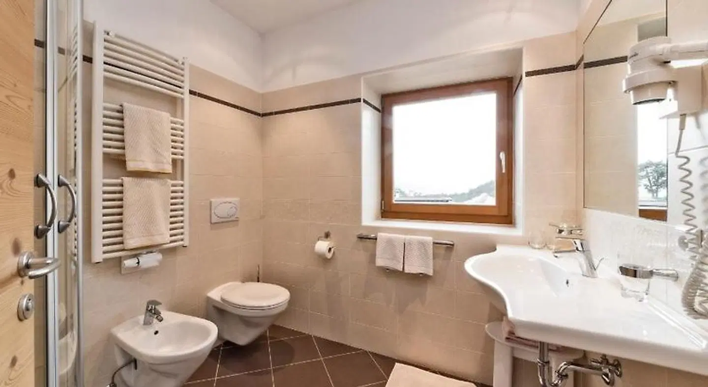 Garni Pramstrahler Badezimmer