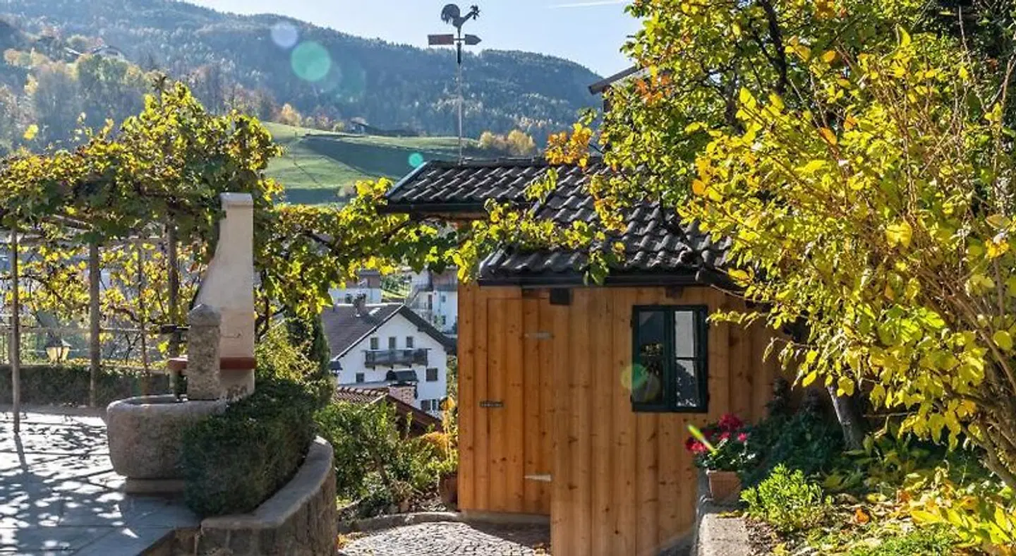 Garni Pramstrahler EXTERIOR