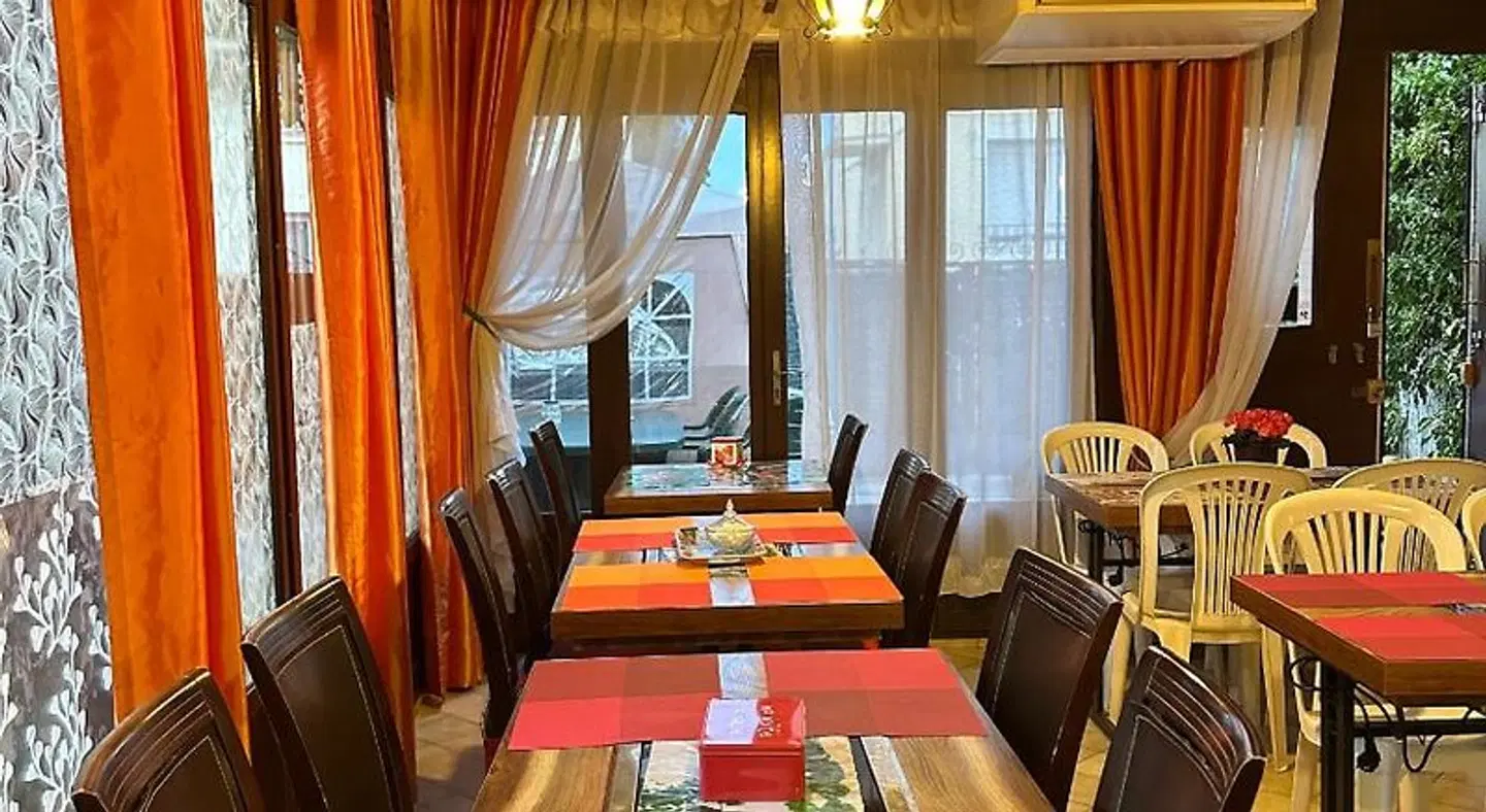 Hotel Paris Star Restaurant
