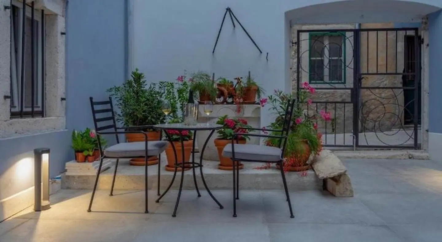 Boutique Rooms Mirabilis Terrasse