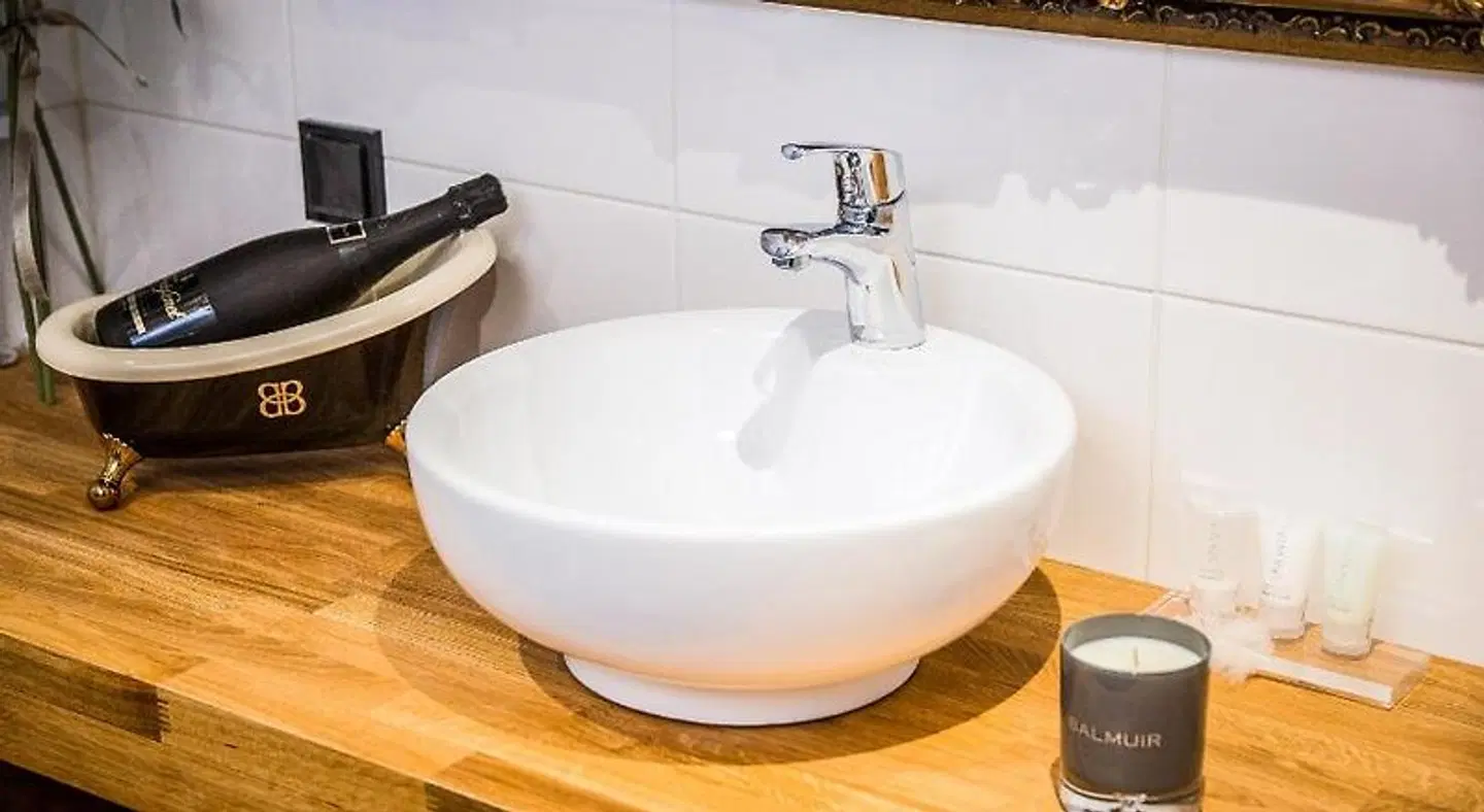 Boutique Hotel Mustaparta Badezimmer
