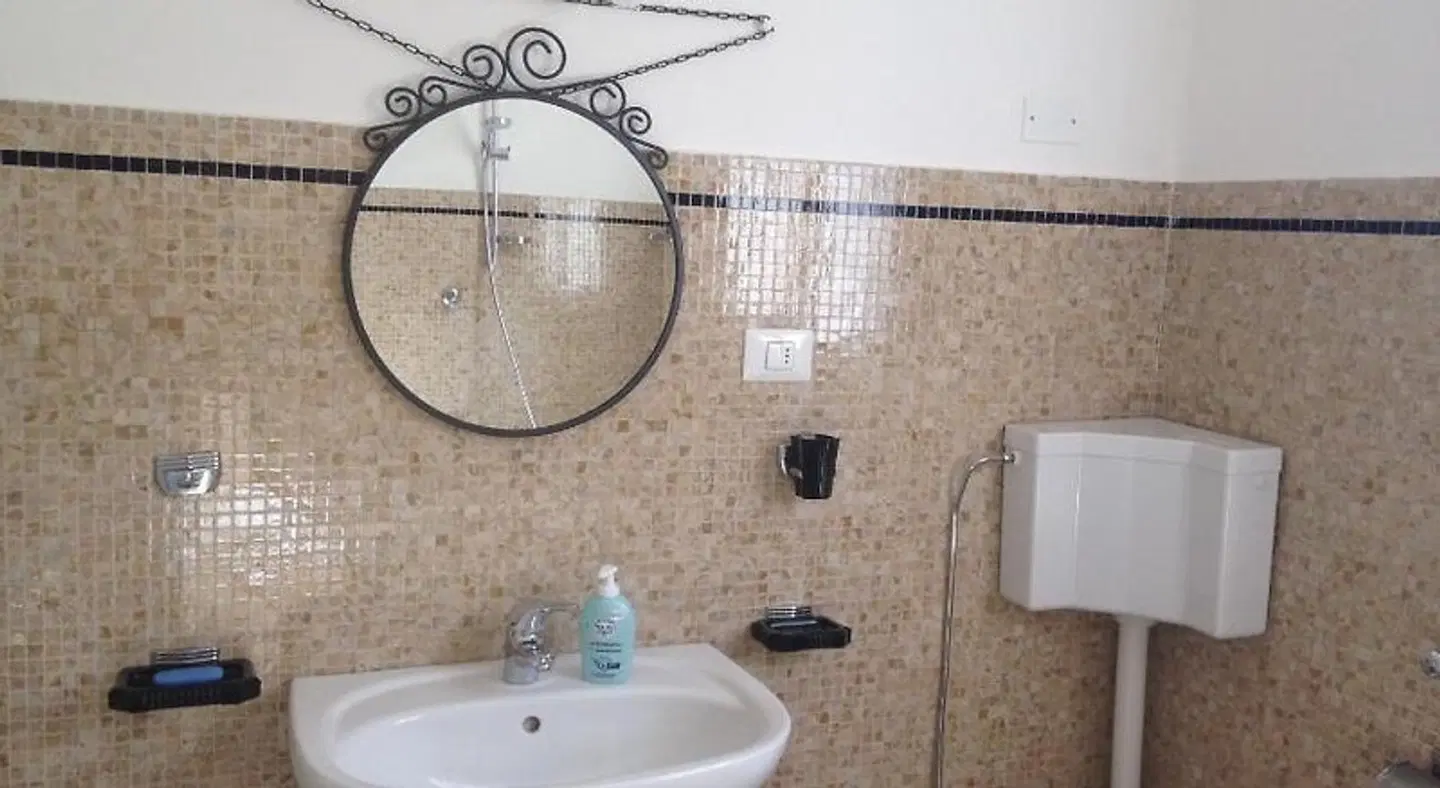 Affittacamere Le Rose Badezimmer