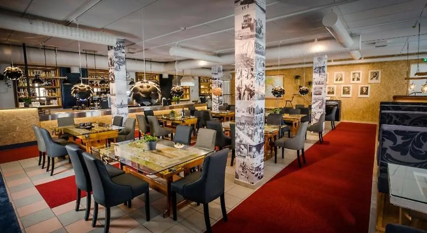 Grand Hotel Mustaparta Restaurant
