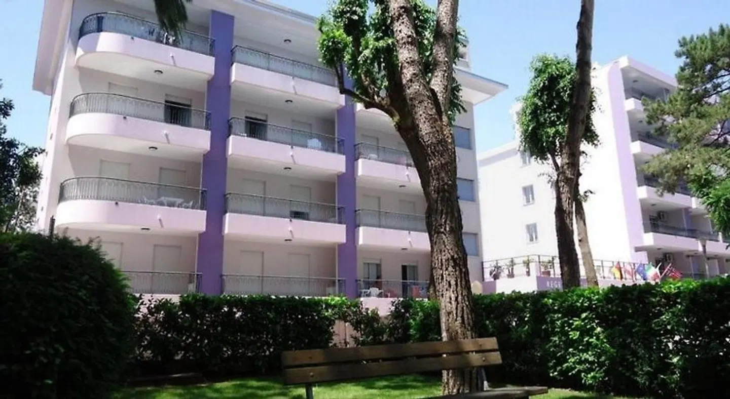 Residence Regent Beach EXTERIOR