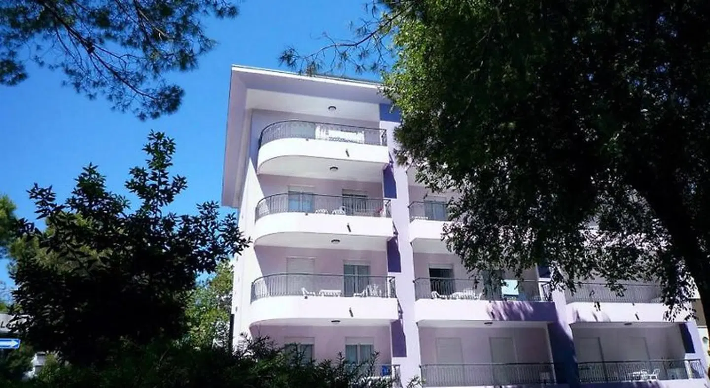 Residence Regent Beach EXTERIOR