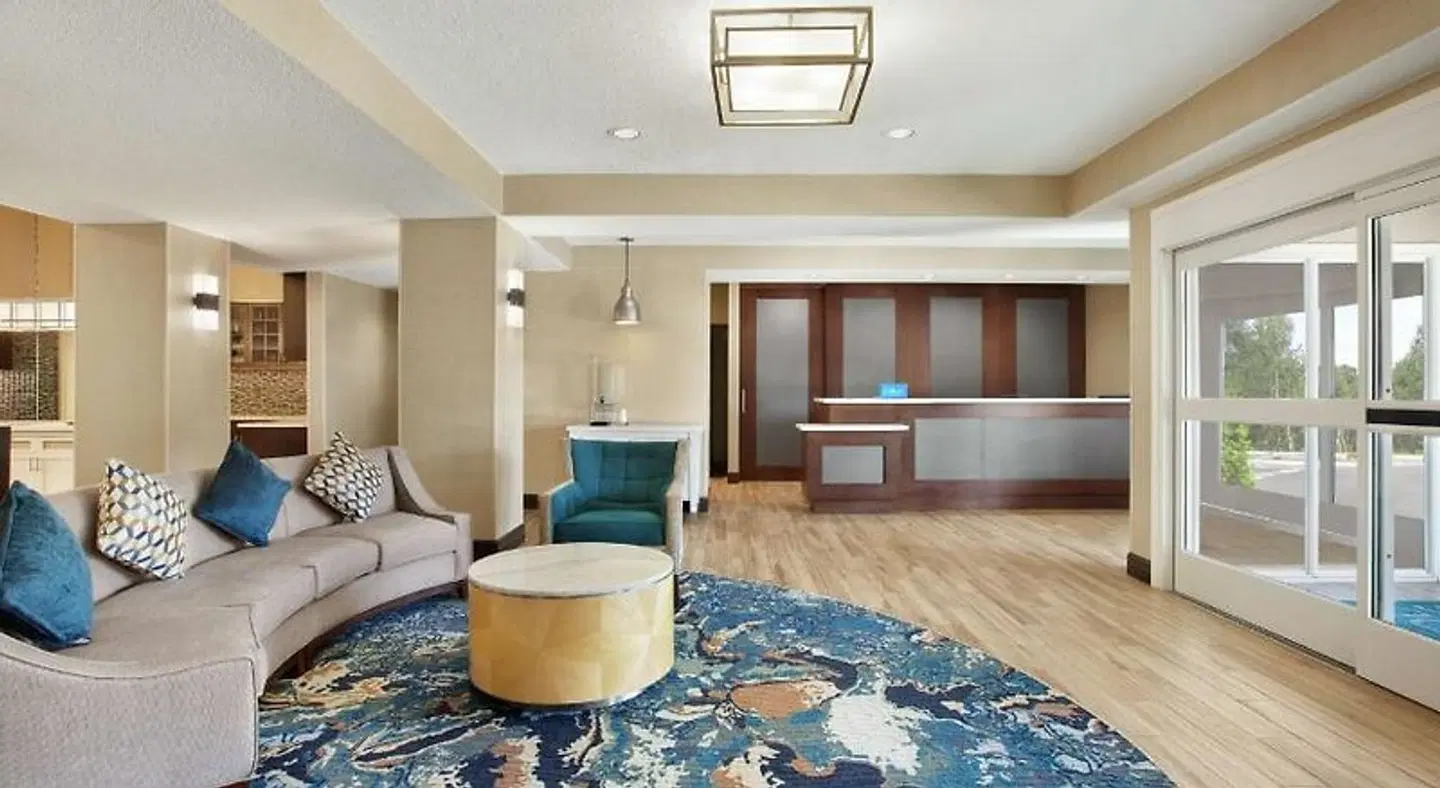Homewood Suites by Hilton Kansas City-Airport LOUNGE_LOBBY