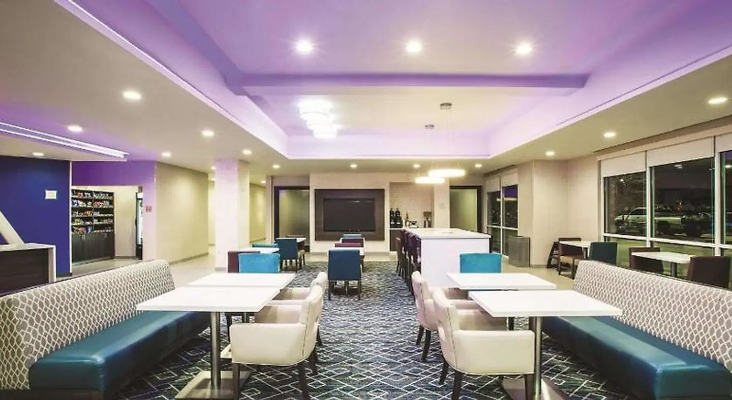 LA QUINTA INN SUITES DALLAS NORTHEAST ARBORETUM Konferenz