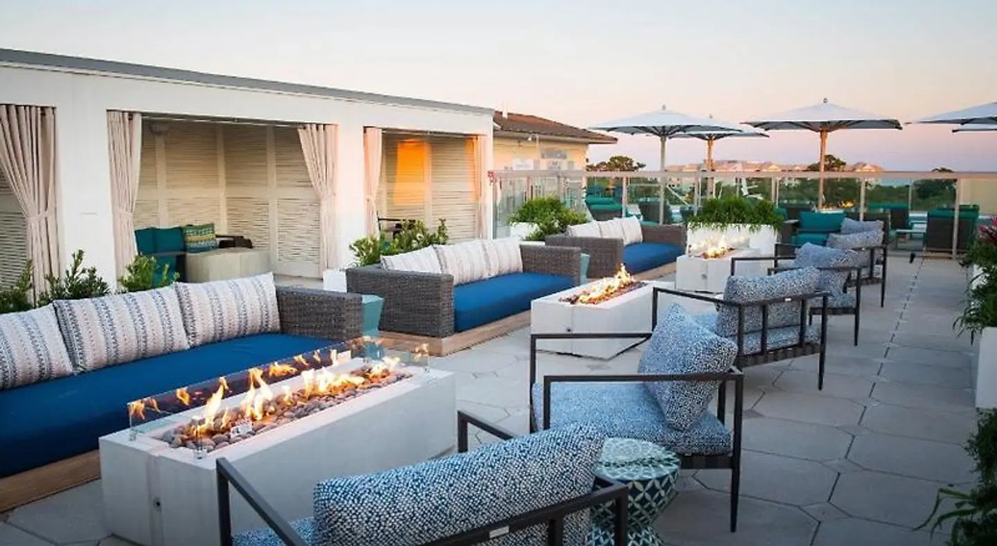 Courtyard by Marriott Hilton Head Island Terrasse
