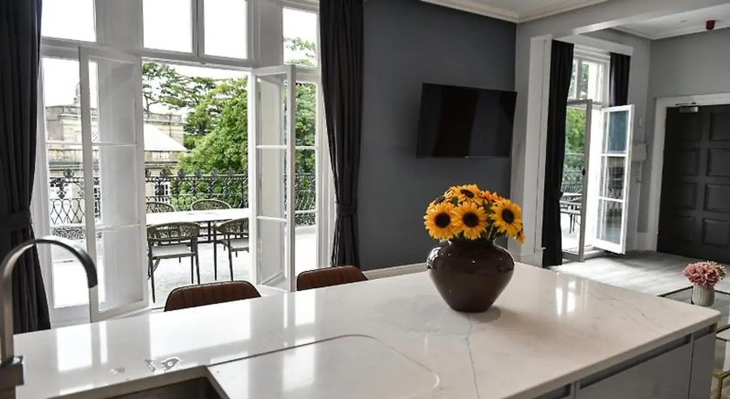 Victoria Colonnade ApartHotel ROOM_EXAMPLE