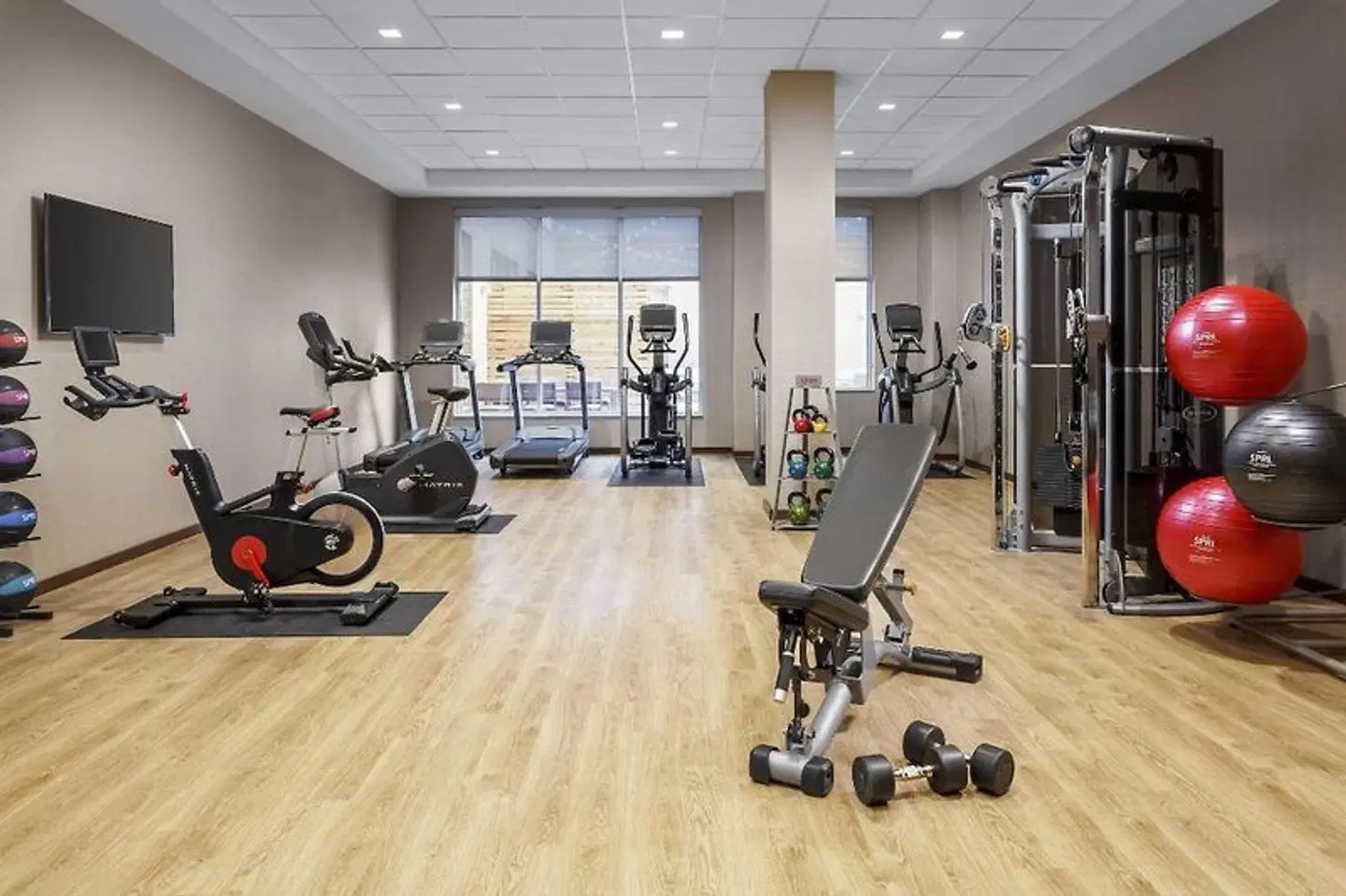 AC Hotel by Marriott Chapel Hill Downtown SPORTS_AND_LEISURE