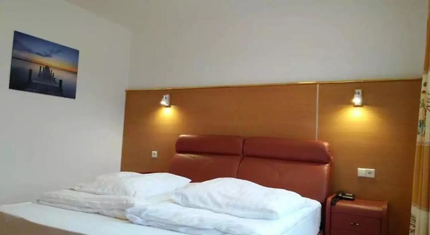 Hotel Adler ROOM_EXAMPLE
