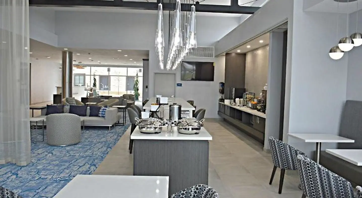 Best Western Plus Executive Residency Oklahoma City I-35 LOUNGE_LOBBY