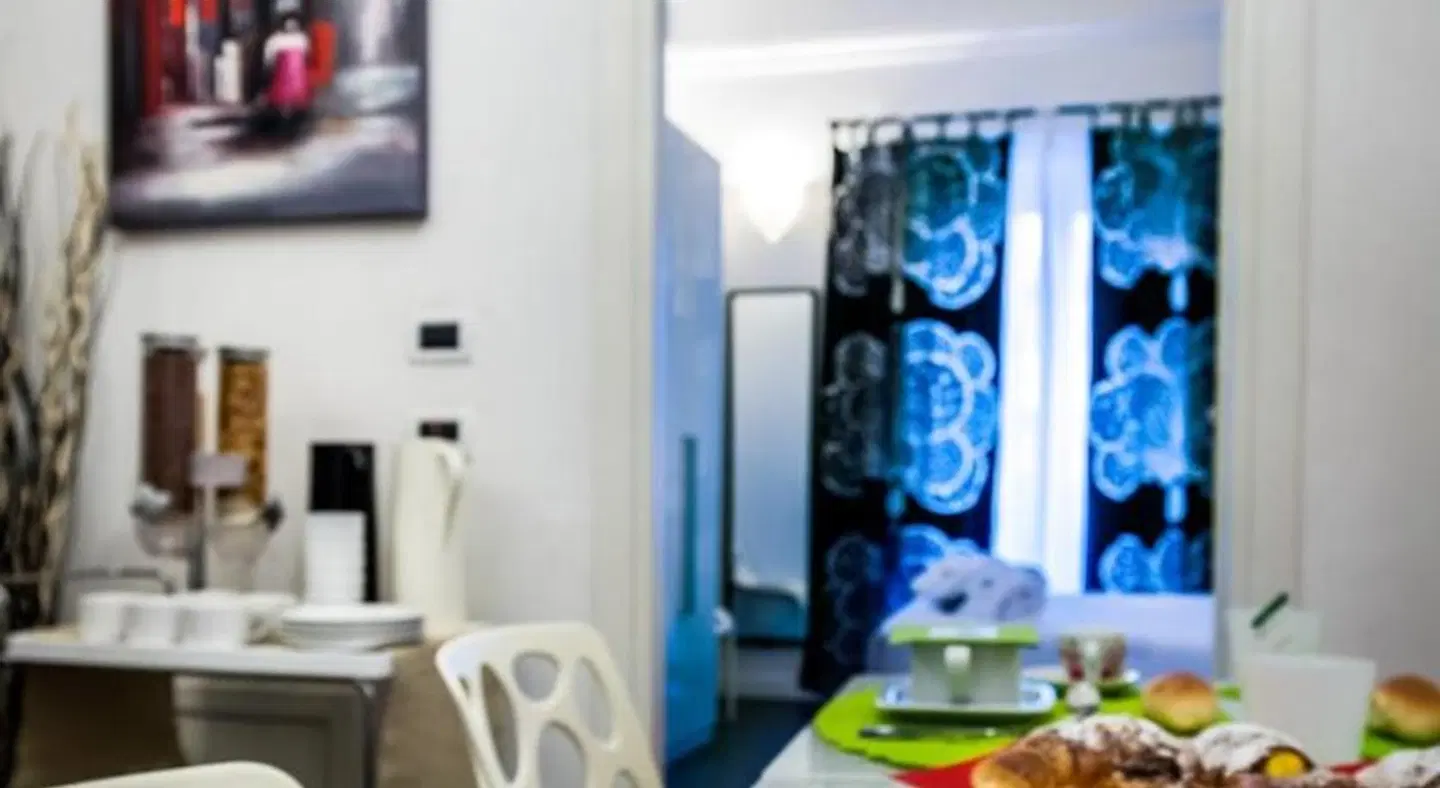 B&B White ROOM_EXAMPLE