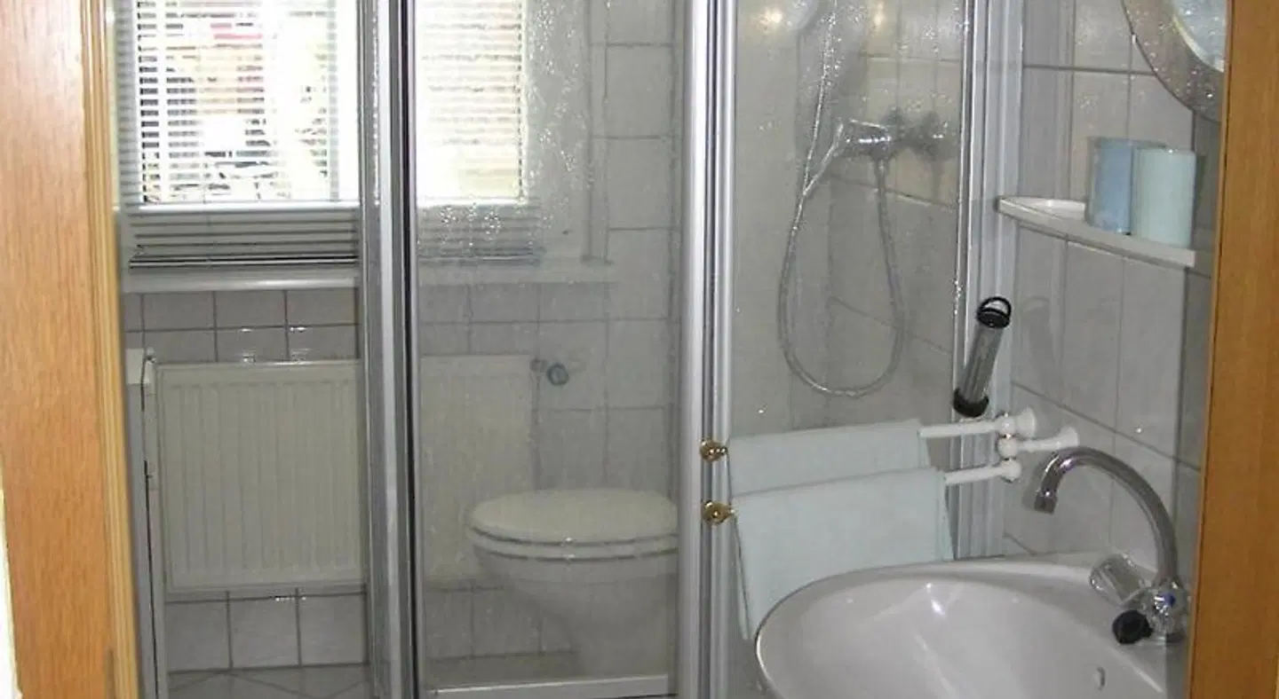 Am Peeneufer Badezimmer