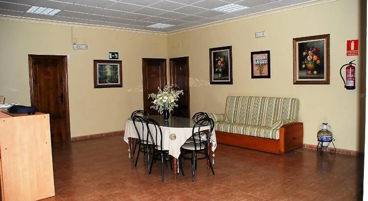 Hostal la Encina LOUNGE_LOBBY