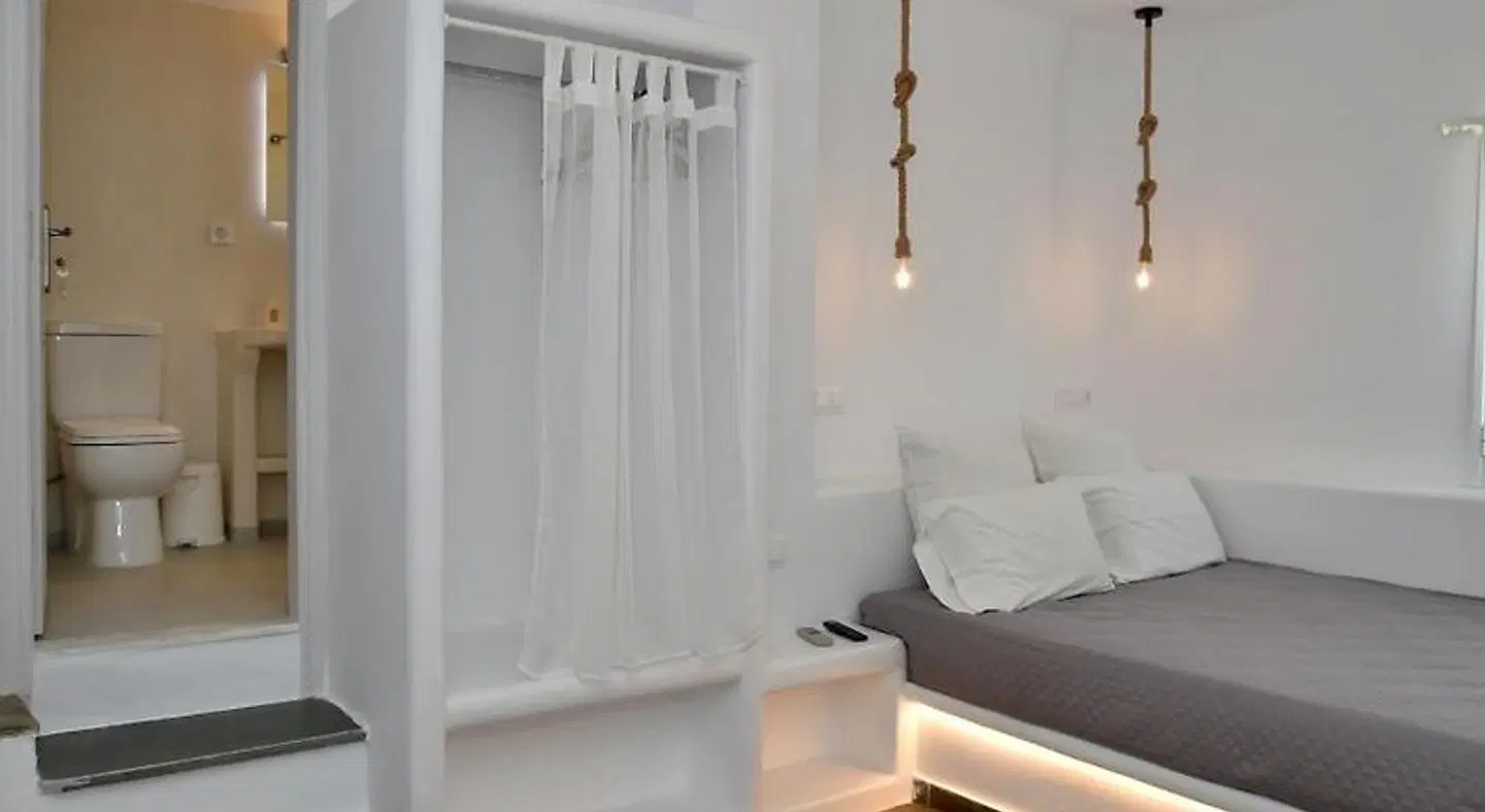 Tinos Peristerionas Badezimmer