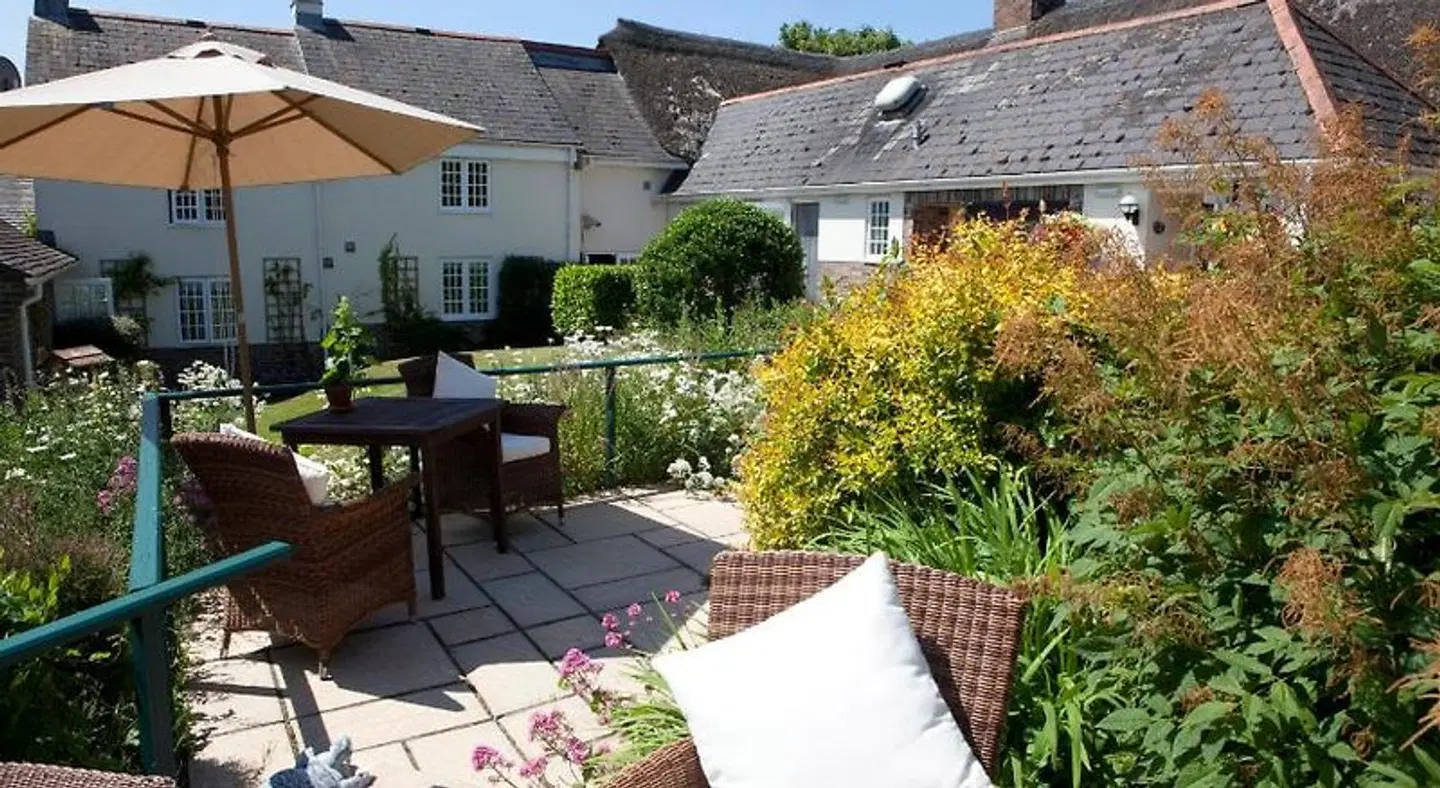 Yalbury Cottage Terrasse