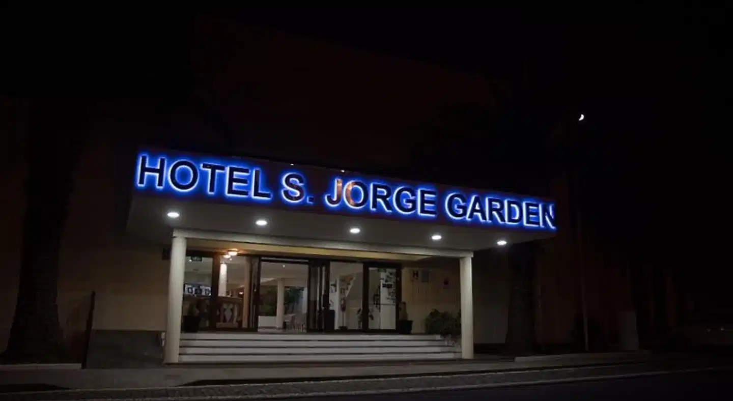 Hotel São Jorge Garden Aussenansicht