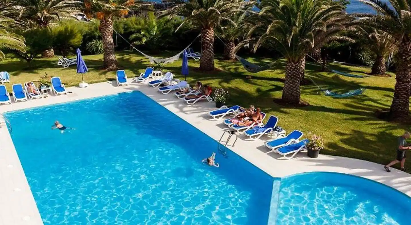 Hotel São Jorge Garden Pool