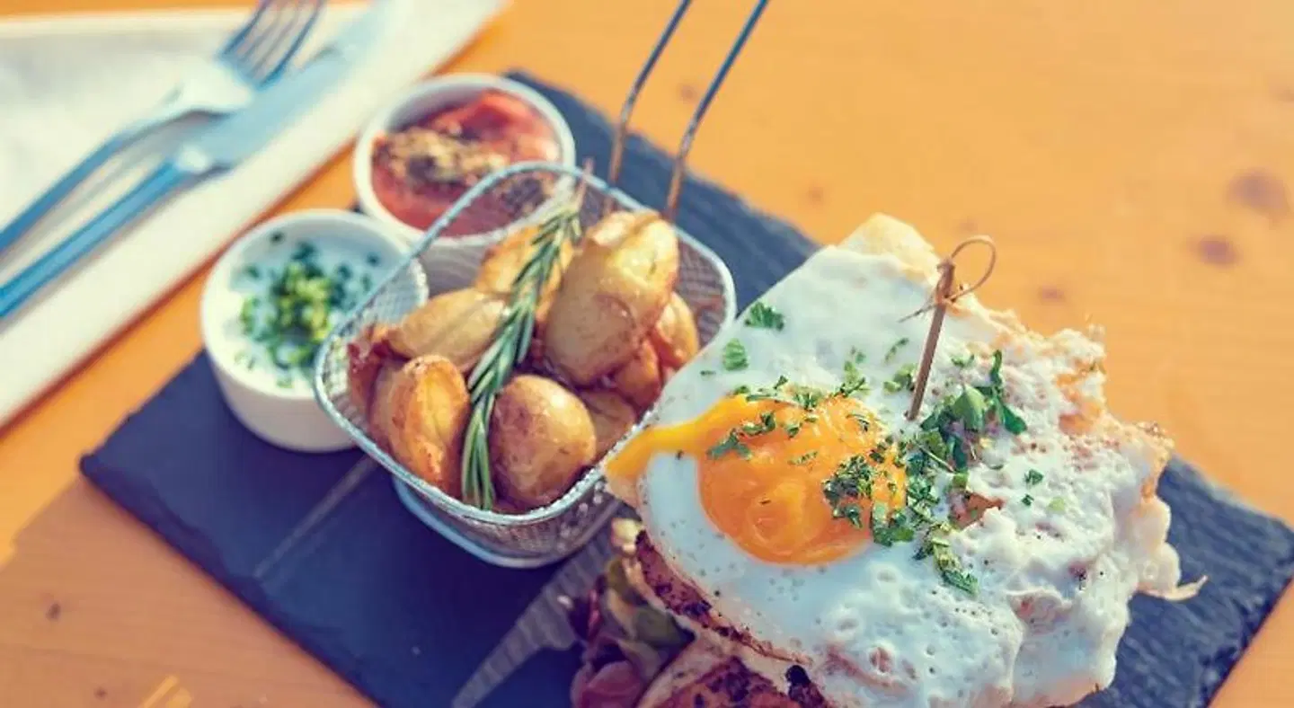 JoSchi Almhütte Hochkar Restaurant
