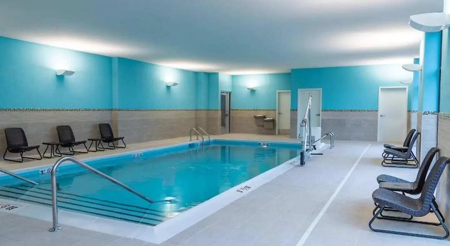 SpringHill Suites by Marriott Overland Park Leawood Hallenbad