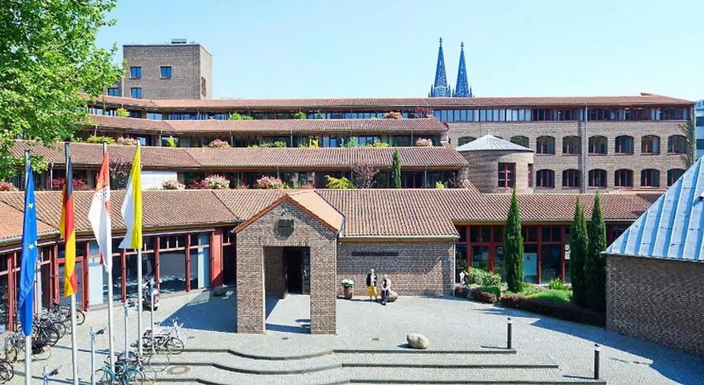 Maternushaus EXTERIOR