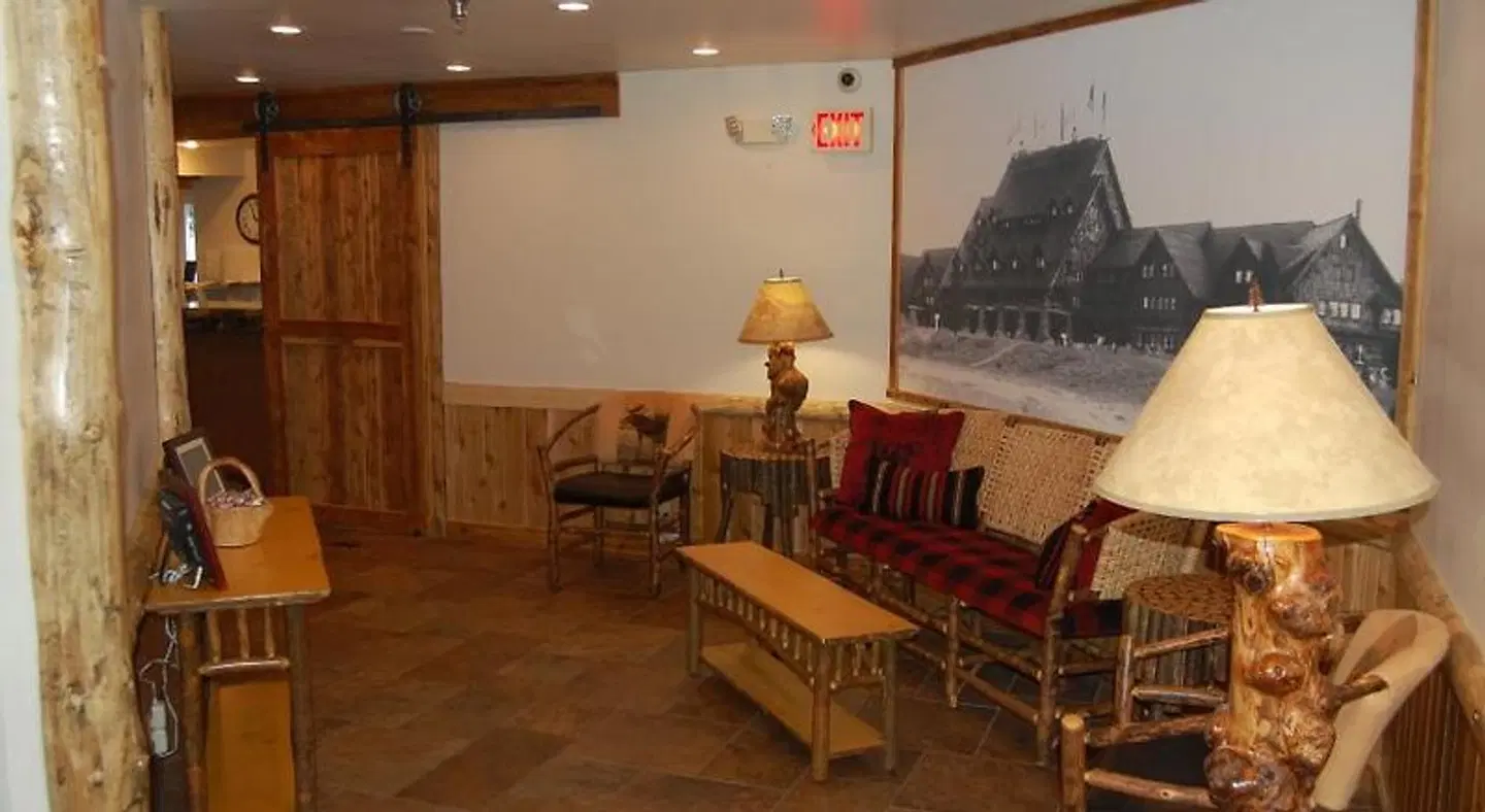 Kelly Inn West Yellowstone ROOM_EXAMPLE