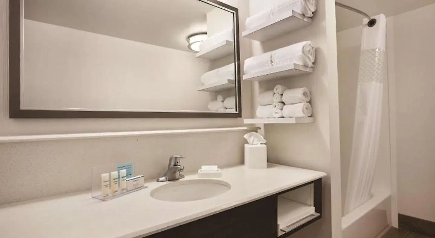 Hampton Inn Brigham City Badezimmer