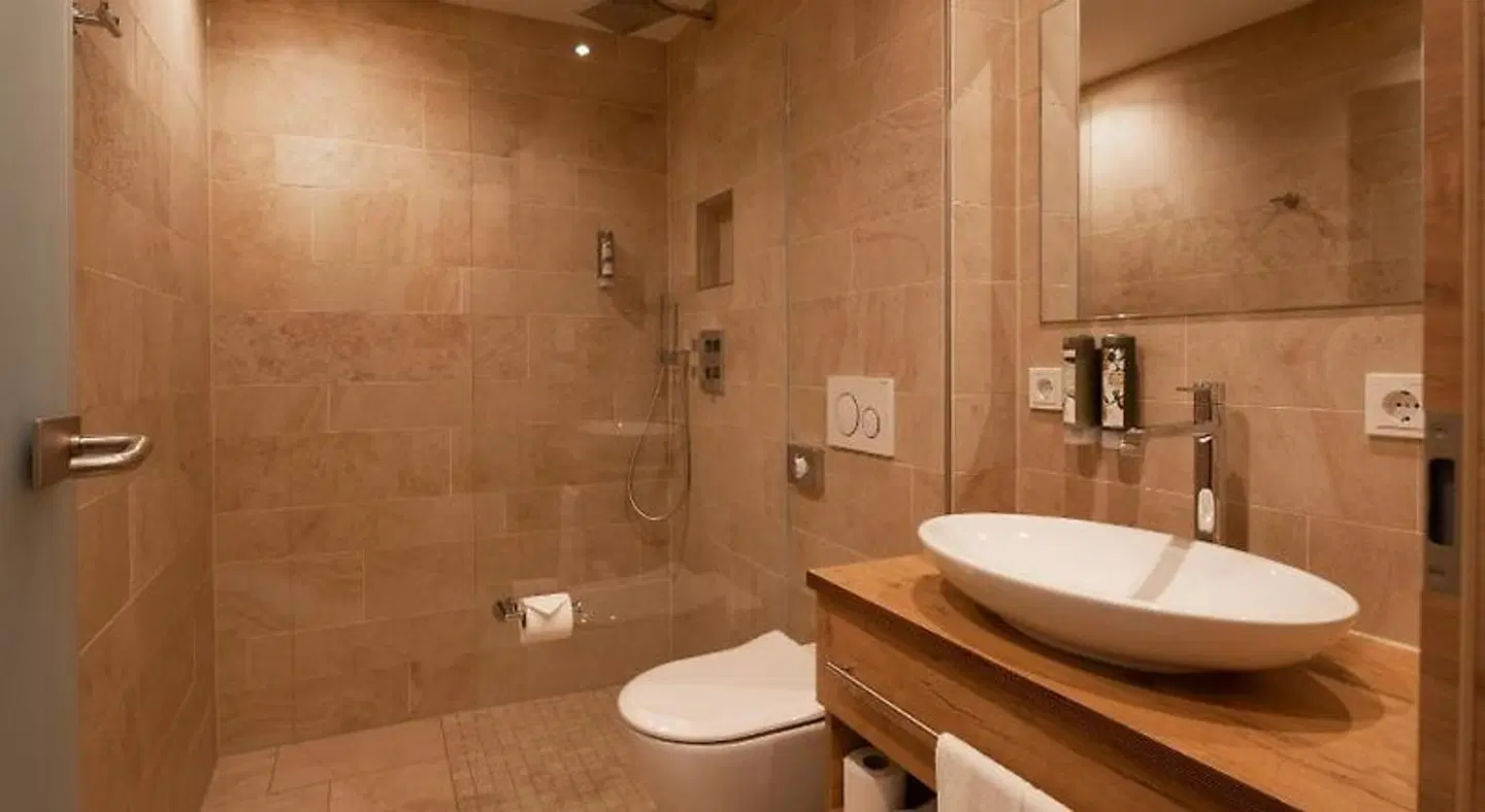 PETERS Hotel & Spa Badezimmer