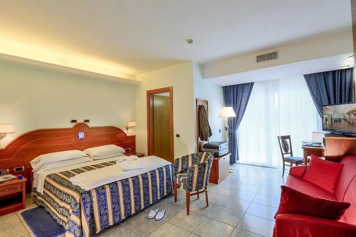 Hotel Ambassador ROOM_EXAMPLE
