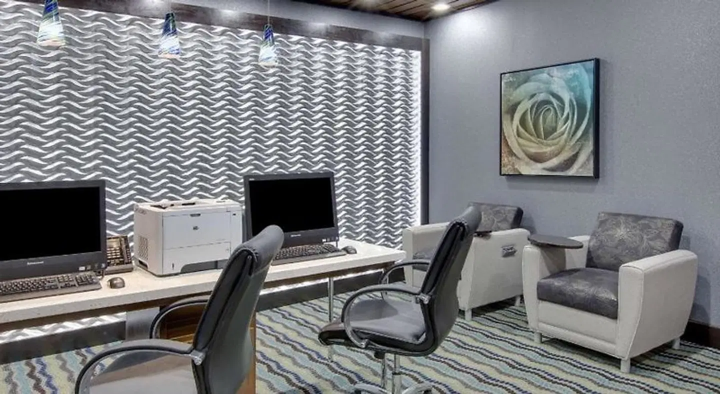Hampton Inn & Suites Tyler-South HEALTH_BEAUTY