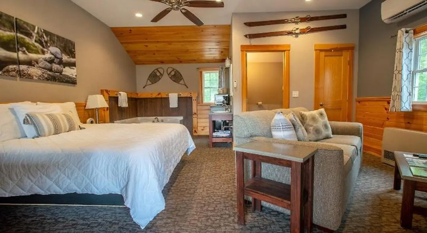 New England Inn & Lodge ROOM_EXAMPLE