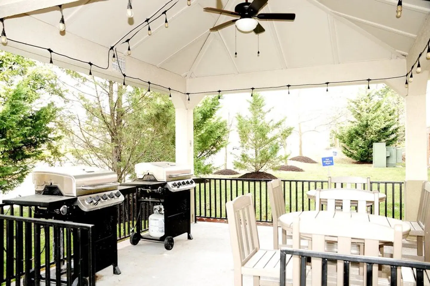 Candlewood Suites Washington-Dulles Herndon by IHG Restaurant